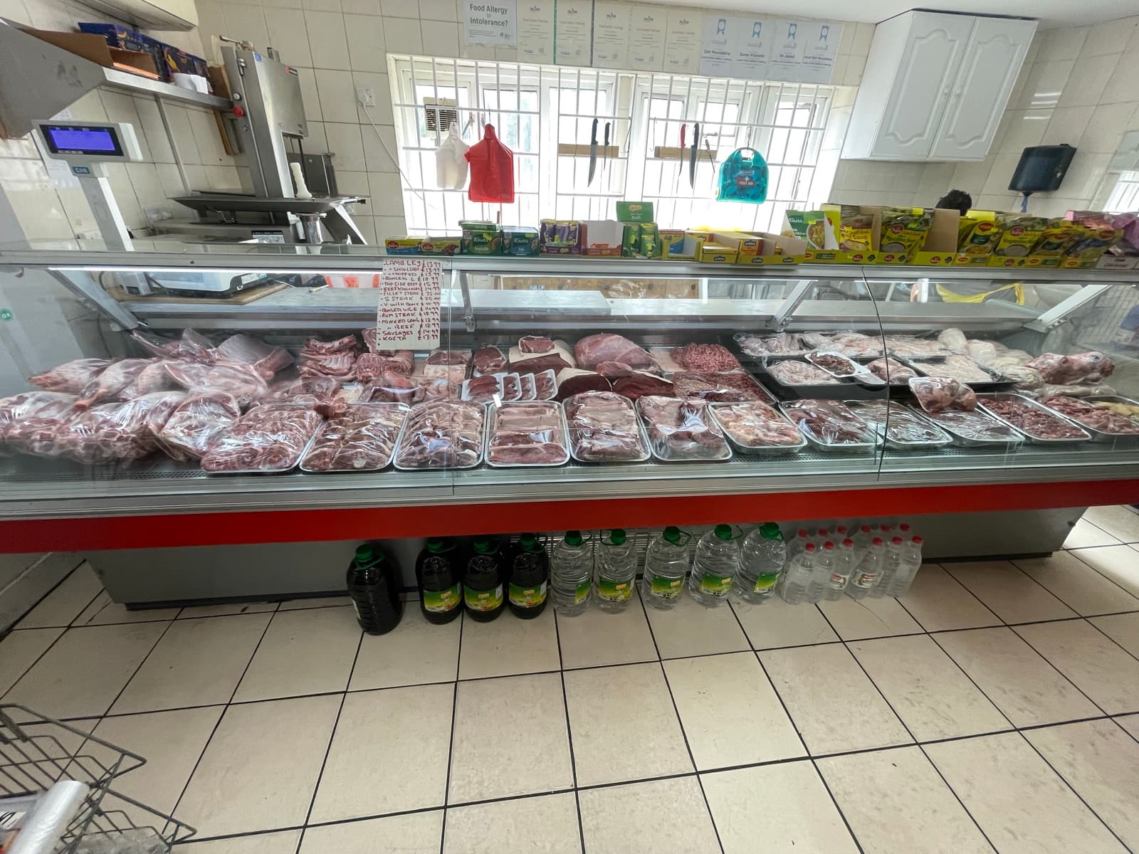 Meat & Poultry on the shelves at Alhayat, 85–87 Lupus Street, Pimlico (photo 9)