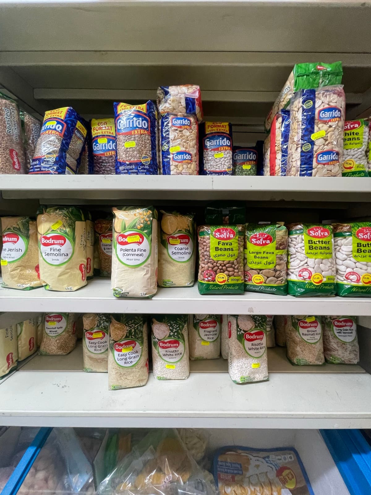 Beans & Pulses on the shelves at Alhayat, 85–87 Lupus Street, Pimlico (photo 3)
